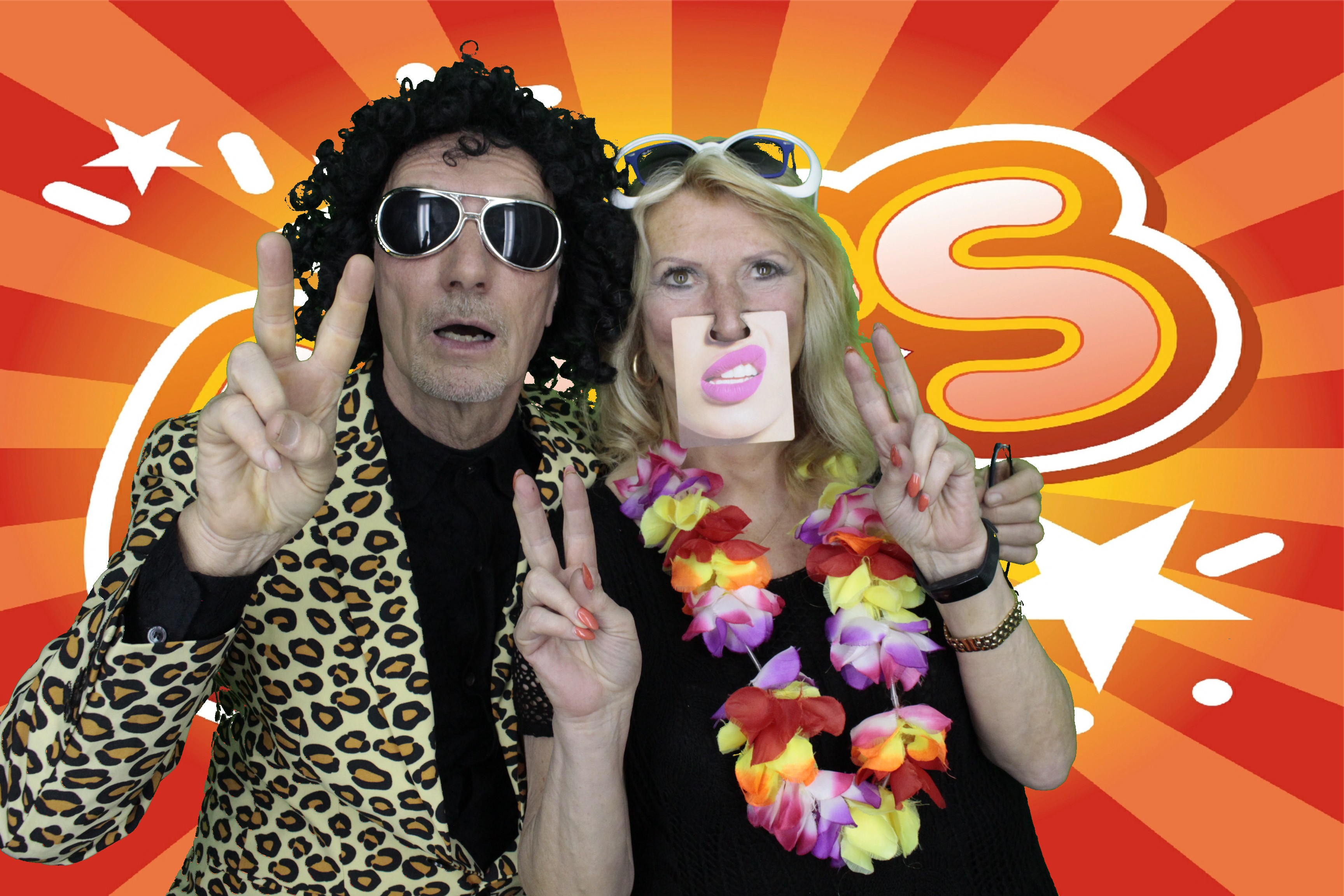 Steve's 65th & Susan 60th Birthday | View more photos from the event at gallery.myphotoboothexperience.co.uk/u/MyPhotoBoothExperienceLtd/Steves-65th-Susan-60th-Birthday